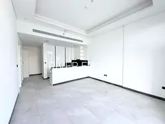 1 Bed with 2 Balconies | U shaped Kitchen | Low Floor | Separate Laundry Room