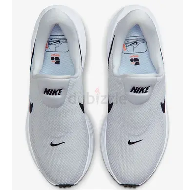 White Nike Slip-On Lightweight Running Shoes - Like New