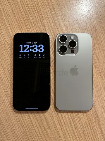iPhone 15 pro 256gb - natural titanium (excellent condition) It’s one phone