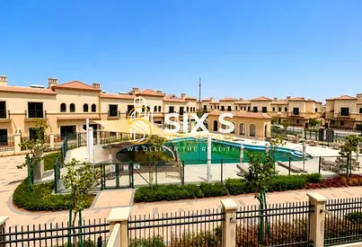 Single Row 3BR Villa | Premium Community Living