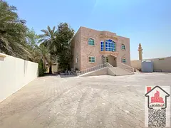 Two-story villa for rent in Al Humaidiya, Ajman 7 master bedrooms (including one double suite) Livin