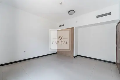 LARGE LAYOUT | LOW FLOOR | FLEXIBLE CHEQUES