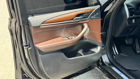 2018 BMW IX3 photo 8