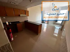 Distinctive studio with free private parking – balcony with an excellent view – open-plan kitche