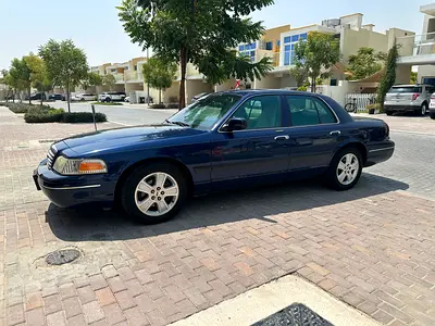 2004 Ford Crown Victoria LX Sport GCC Specs