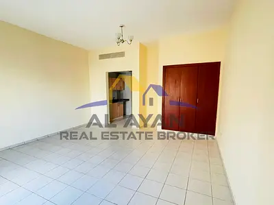STUDIO FOR SALE IN SPAIN CLUSTER