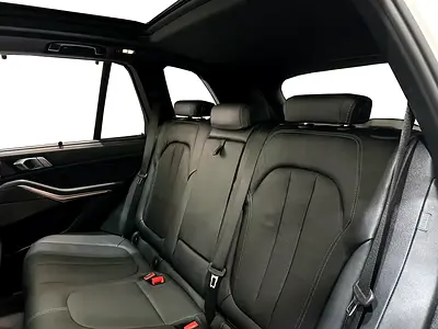 صورة مصغرة 9 لـ 2023 BMW X5