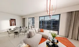 Superb 1BR | Island Facing | Prime Location