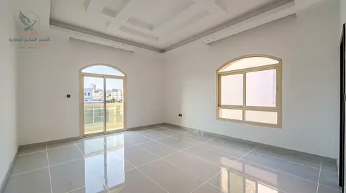 Luxurious villa second occupancy five master bedrooms with maid's room living room two lounges larg