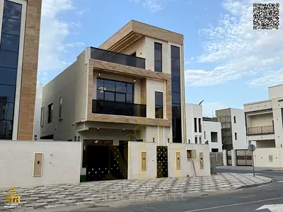 فيلا مودرن فاخرة للبيع في الباهية عجمان، أرضي وأول وروف، 5 غرف نوم ماستر، مسبح وجلسة، مساحة 3014 قدم، السعر شامل رسوم التسجيل.