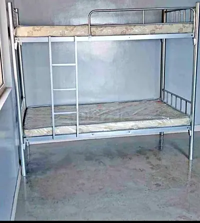 Used bunkers beds and matress new selling good