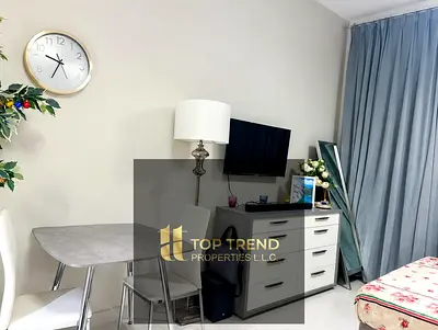 Ready to Move II Elegant fully Studio with Balcony