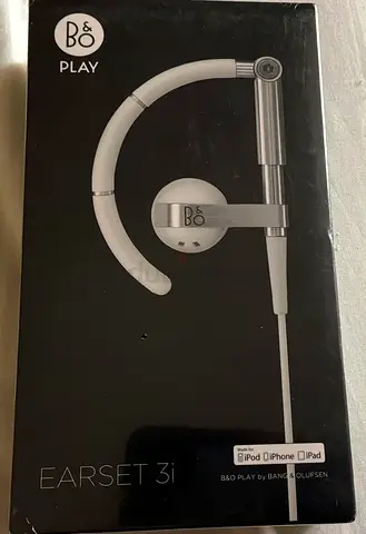 Bang & Olufsen EarSet 3i in Ear headphone white sealed brand new 300 Dhs.