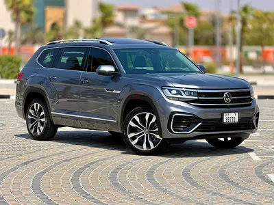 Volkswagen Teramont R-Line 2022 GCC Specs Low Mileage