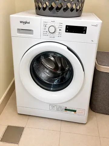 Whirlpool 7kg Front Load Washing Machine