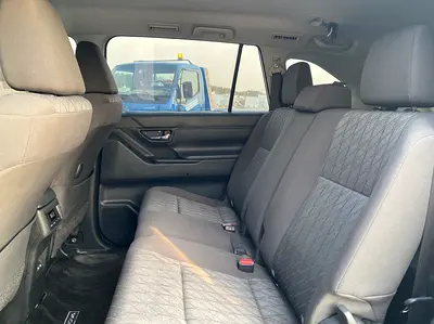 صورة 12 لـ 2025 Toyota INNOVA