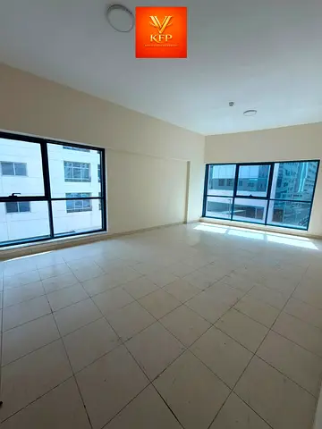 T0DAY H0T 0FFER 2 BHK AVAILABLE BIG SIZE PRIME L0CATI0N NICE VIEW READY T0 M0VE WITH BALC0NY