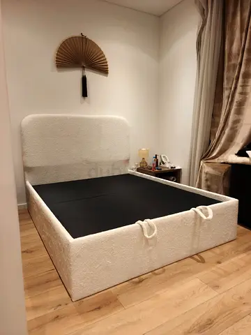 Elegant Bouclé Upholstered Bed | Modern Curved Headboard