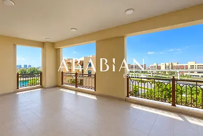 Immaculate | Vacant Type B | Large Terrace
