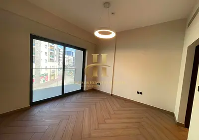 Elegant 1BR Apartment | Pool View | Part furnished | Ready to move
