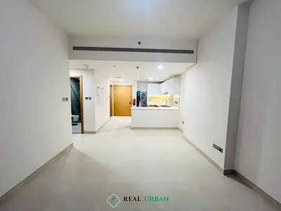 High Floor | Pool View | W/ Balcony