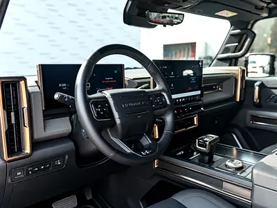 صورة 7 لـ 2024 GMC HUMMER