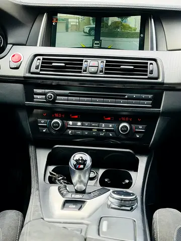 صورة مصغرة 16 لـ 2015 BMW M5