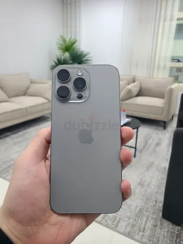 Iphone 16 pro max 256 grey with apple care plus