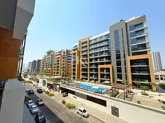 Furnished Studio | Vacant | Huge Balcony