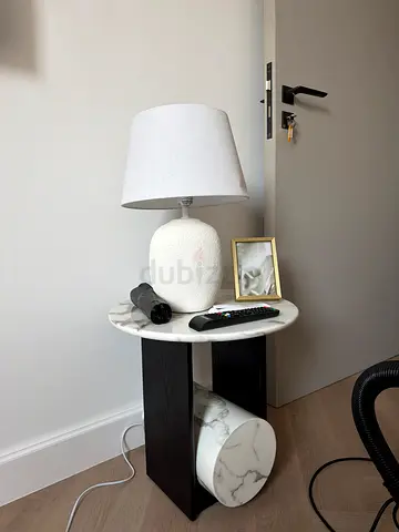Bed side table