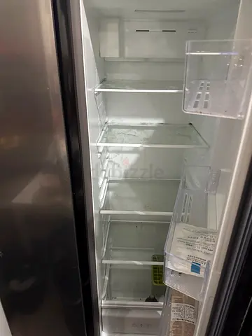 Used refrigerator freezer compartment - wonderful working condition
