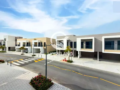 Brand New | Bright | Lake View 3BR + Maid |Bliss 2
