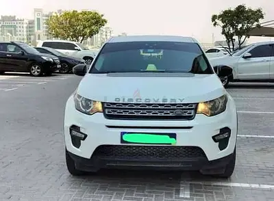 Land Rover Discovery Sport HSE Luxury 2016 | GCC Specs | Well Maintained.