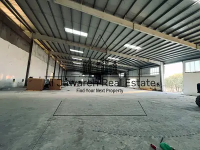 Warehouse for Rent in Umm Al Quwain – Large Area on a Main Road A spacious warehouse is available for rent in Umm Al Quwain, strategically located