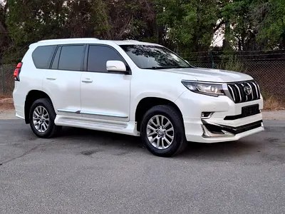 Pristine Toyota Prado 2020 VXR | GCC Specs | Low Mileage | Top Option