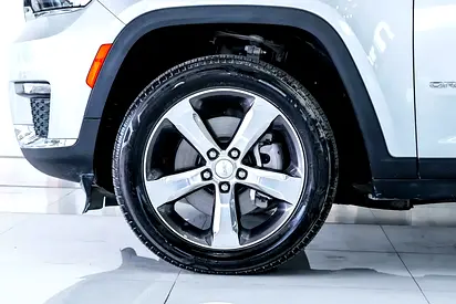 صورة 8 لـ 2022 JEEP GRAND CHEROKEE L
