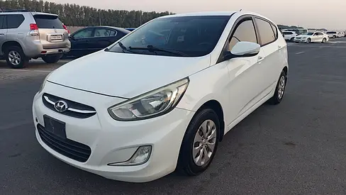 Hyundai Accent GL 2015 GCC Specs