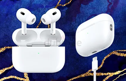 Apple AirPods Pro (2nd gen) with Charging Case - White used
