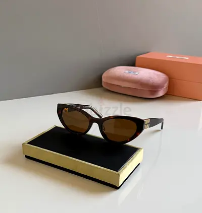 Women's Cat-Eye Sunglasses - Brown Tortoiseshell Frame