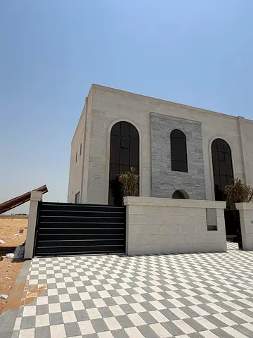 Villa for sale in Al Muzair'ah