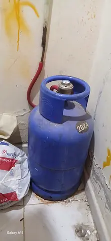 غاز للبيع المسعجل