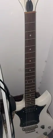 RARE japanese vintage guitar VOX 1984 (amp and pedal included)