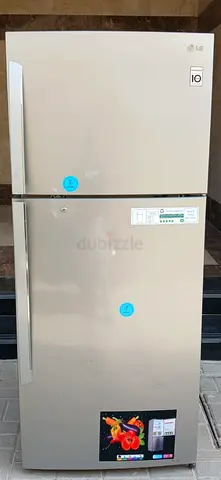 No frost LG Refrigerator Freezer with 478 liters net capacity. condition is perfectly working.
