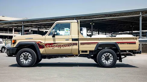 صورة 3 لـ 2026 Toyota LAND CRUISER 70 SERIES
