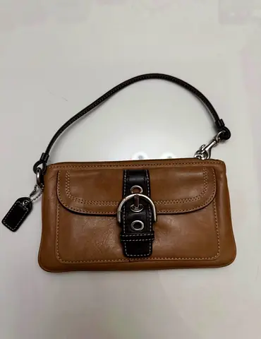 Authentic Vintage Coach SoHo Leather Buckle Bag / Wristlet (tan and choco brown)