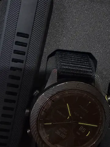 Garmin MARQ Athlete Gen 2 Carbon Edition – Full Set + 3 Straps