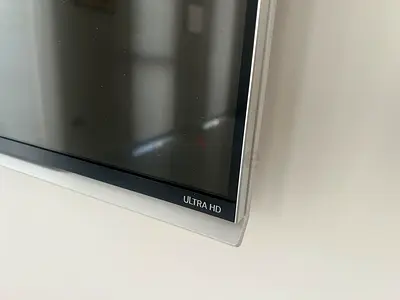 LG Ultra HD Flat Panel TV 49 inch (good condition) LG49UF8579