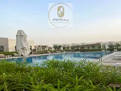SINGLE ROW | VACANT SOON| DIRECT TO AMENITIES