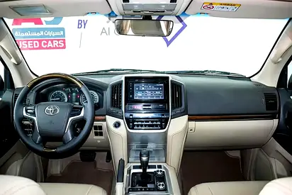صورة 9 لـ 2021 Toyota LAND CRUISER