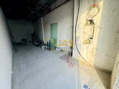 Full Visibility | Great location for Business | Vacant | Multiple Options